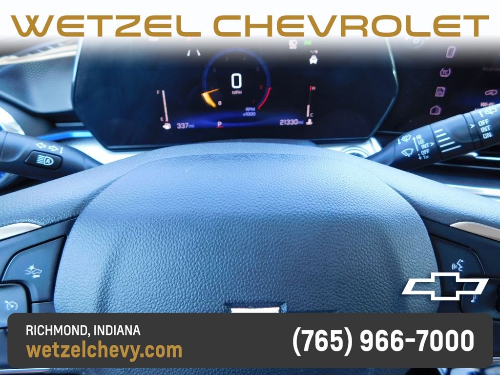 Used 2025 Red Chevrolet LT image 29