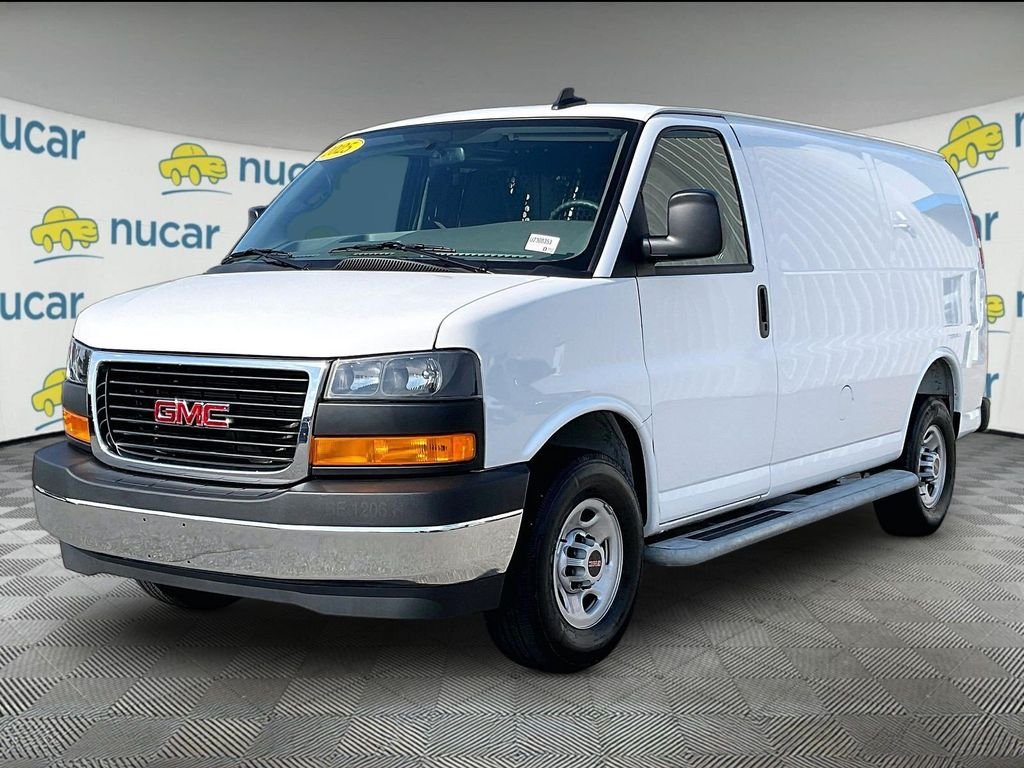 Used 2025 White GMC Work Van image 3