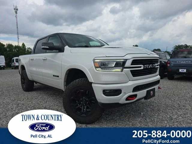 2019 RAM 1500 Laramie 4x4 Crew Cab 5'7's photo