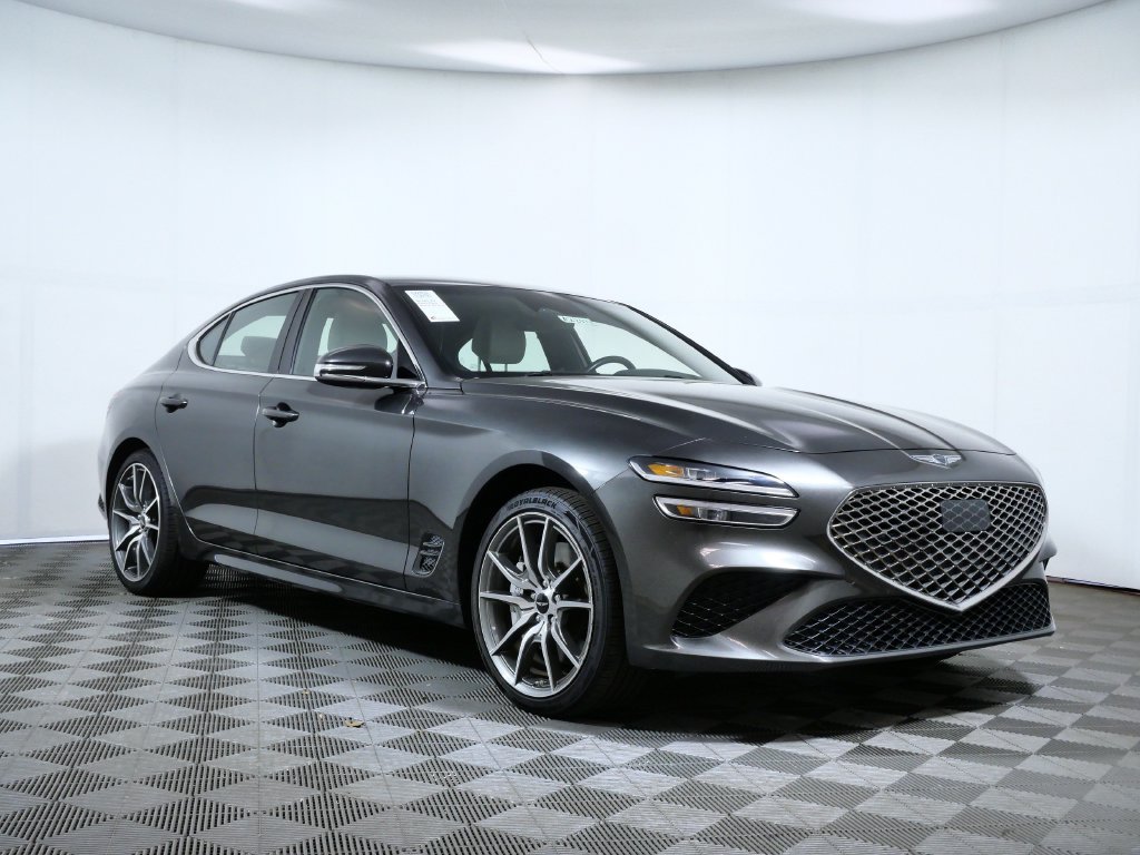 2025 GENESIS G70