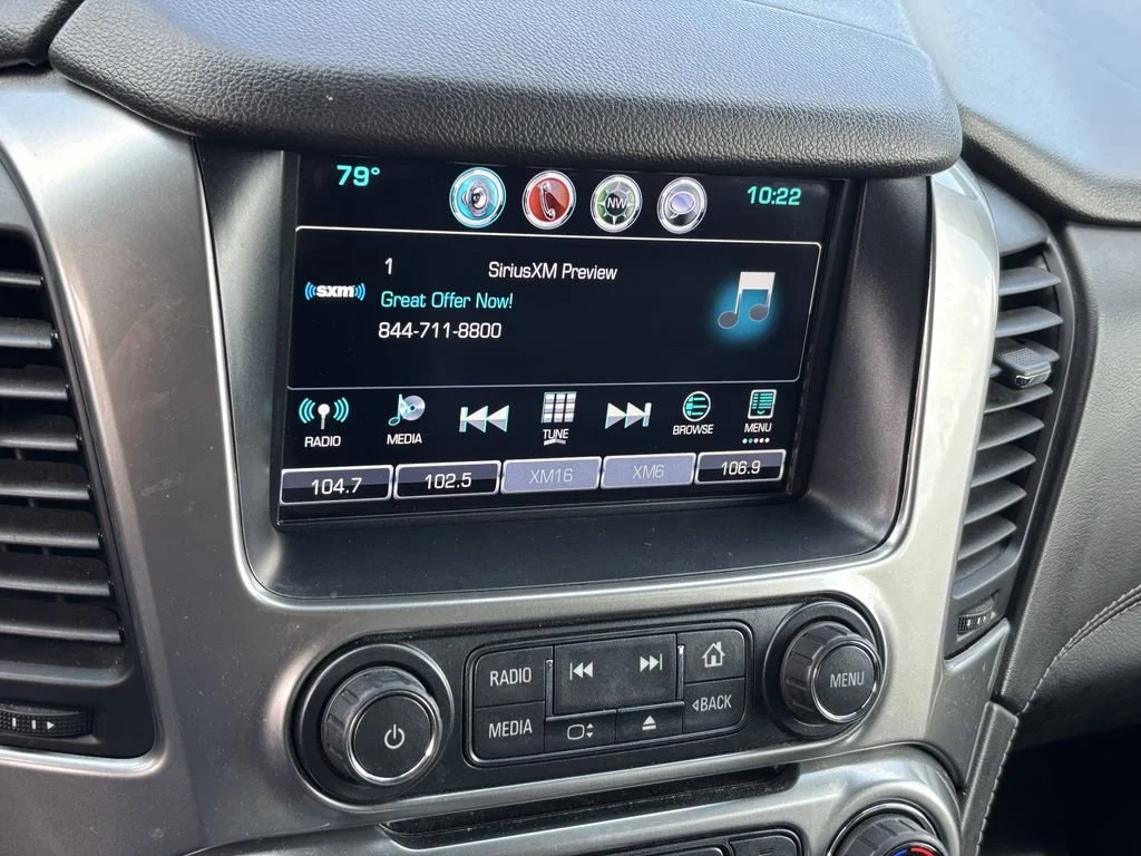 Used 2018 SILVER ICE METALLIC Chevrolet LT image 28