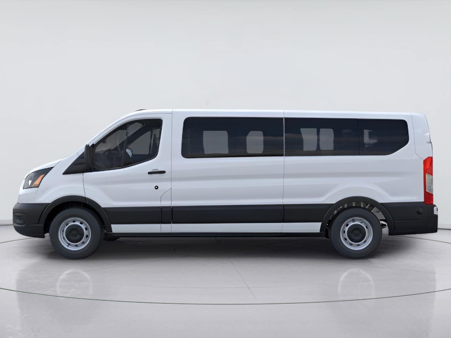 New 2026 Oxford White Ford Passenger Van XL image 3