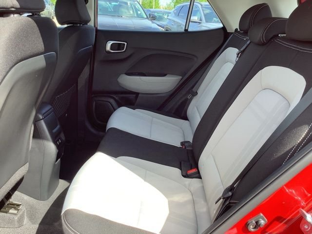 2026 Hyundai Venue SEL - Photo 31