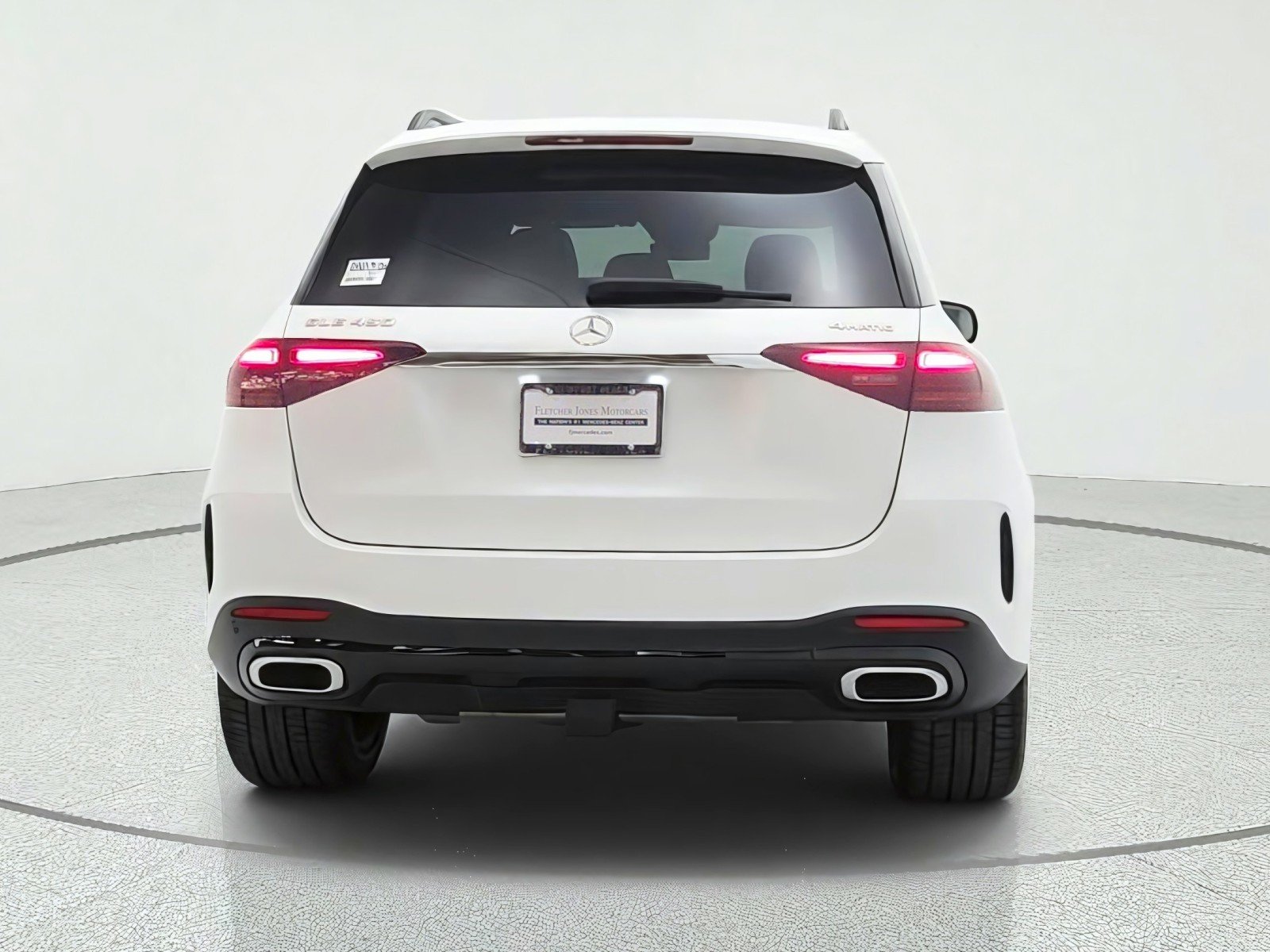 New 2026 MANUFAKTUR Moonlight White Magno Mercedes-Benz GLE 450 4MATIC® SUV image 6
