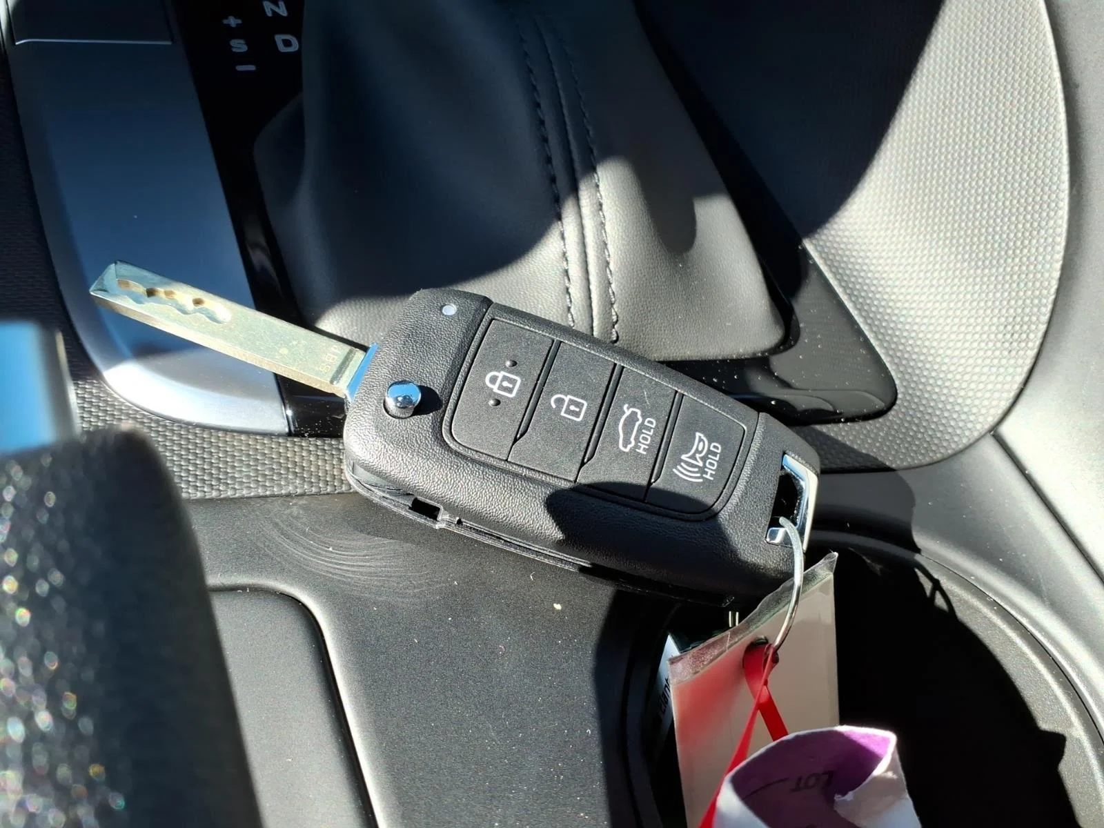 New 2026 Amazon Gray Hyundai SE image 30