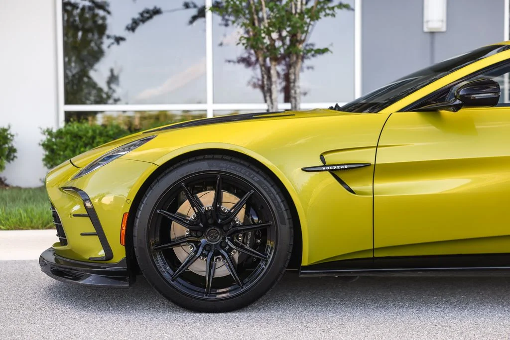 Used 2025 Yellow Aston Martin Base image 39