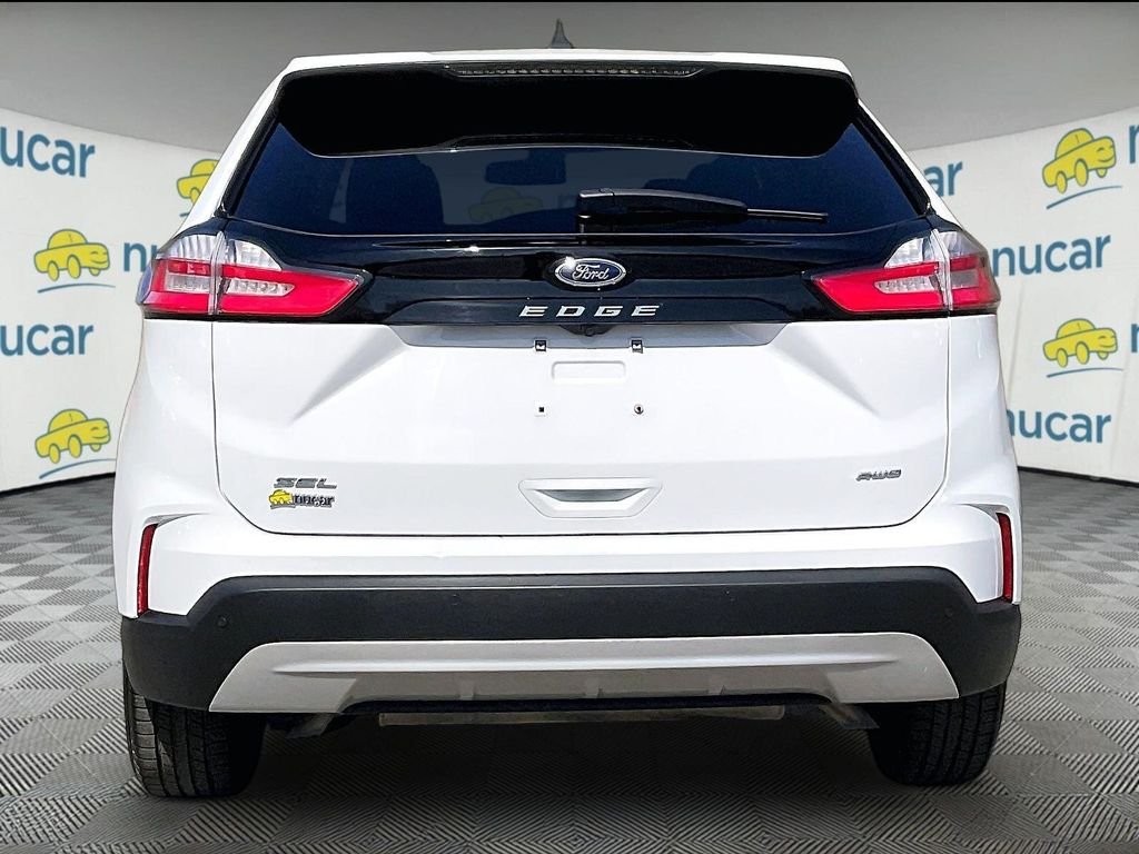Used 2024 White Ford SEL image 5