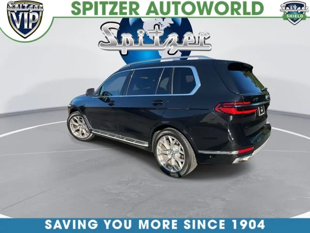 Used 2025 Black BMW xDrive40i image 7