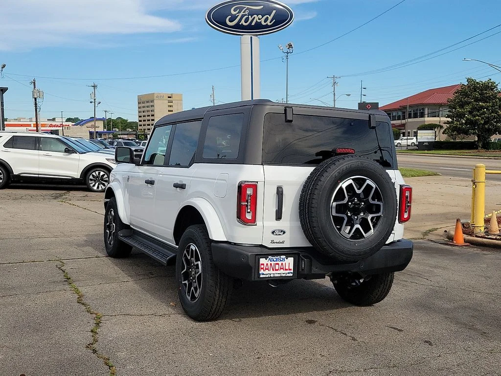 New 2026 Oxford White Ford Outer Banks® image 4