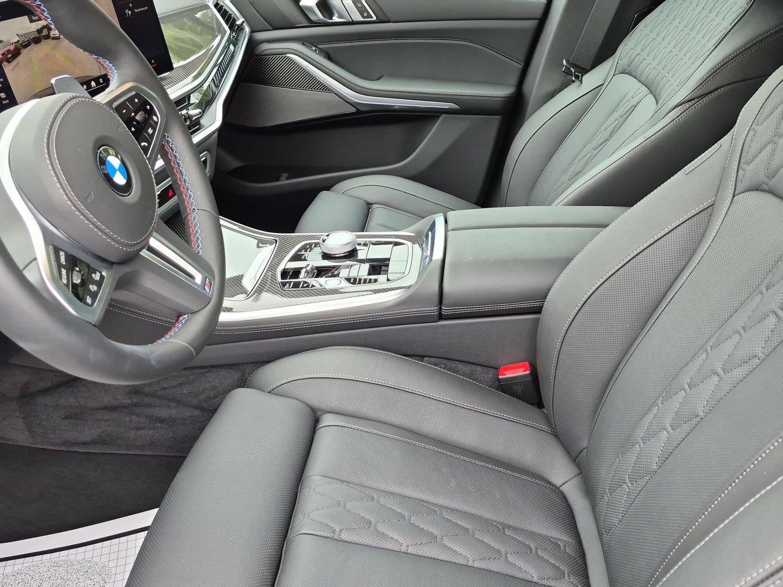 Used 2025 Ametrin Metallic BMW M60i image 17