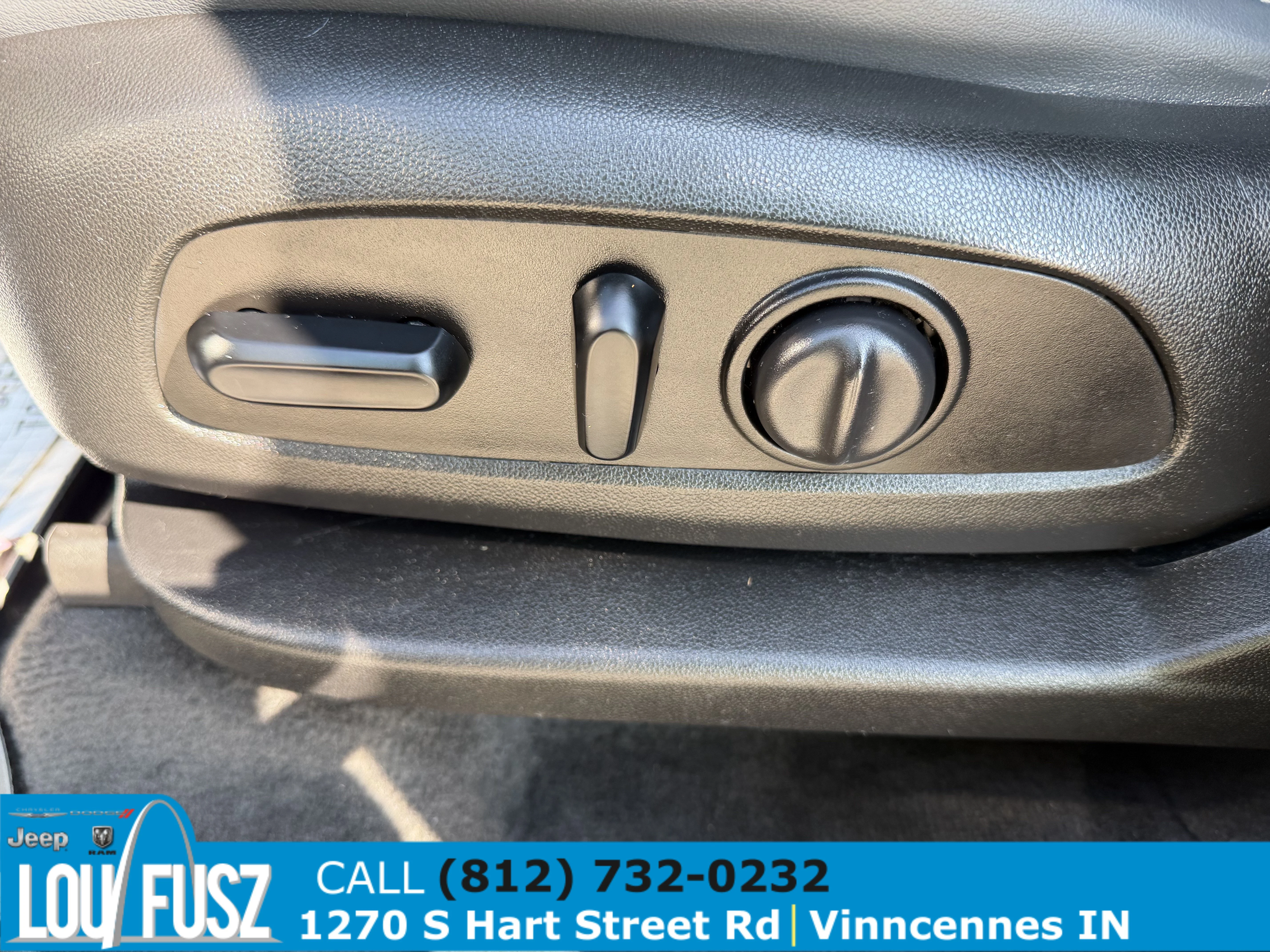 Used 2020 Satin Steel Metallic Buick Essence image 16