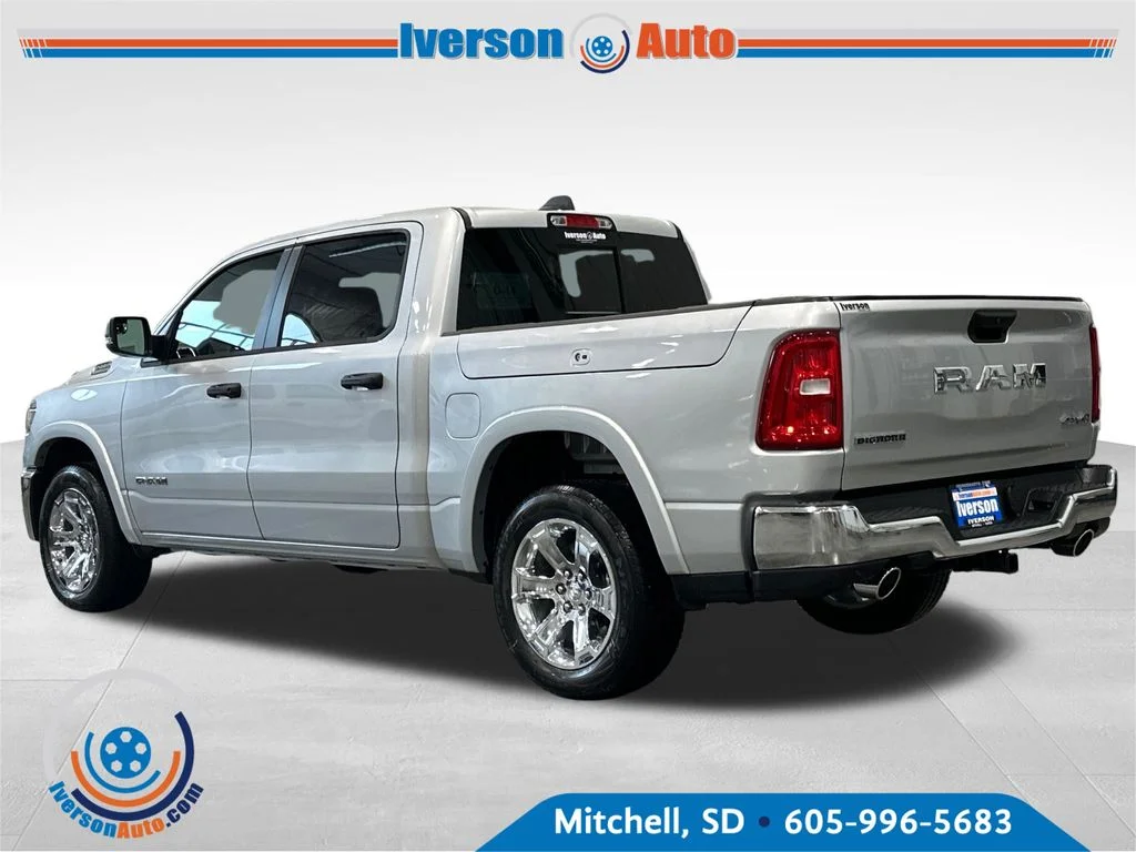 New 2026 Silver Zynith Exterior Paint RAM Big Horn/Lone Star image 5