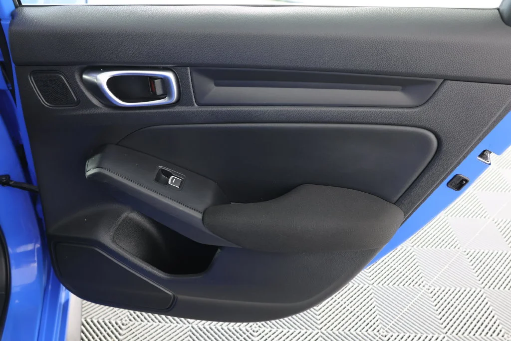 Used 2025 Boost Blue Pearl Honda Sport image 25