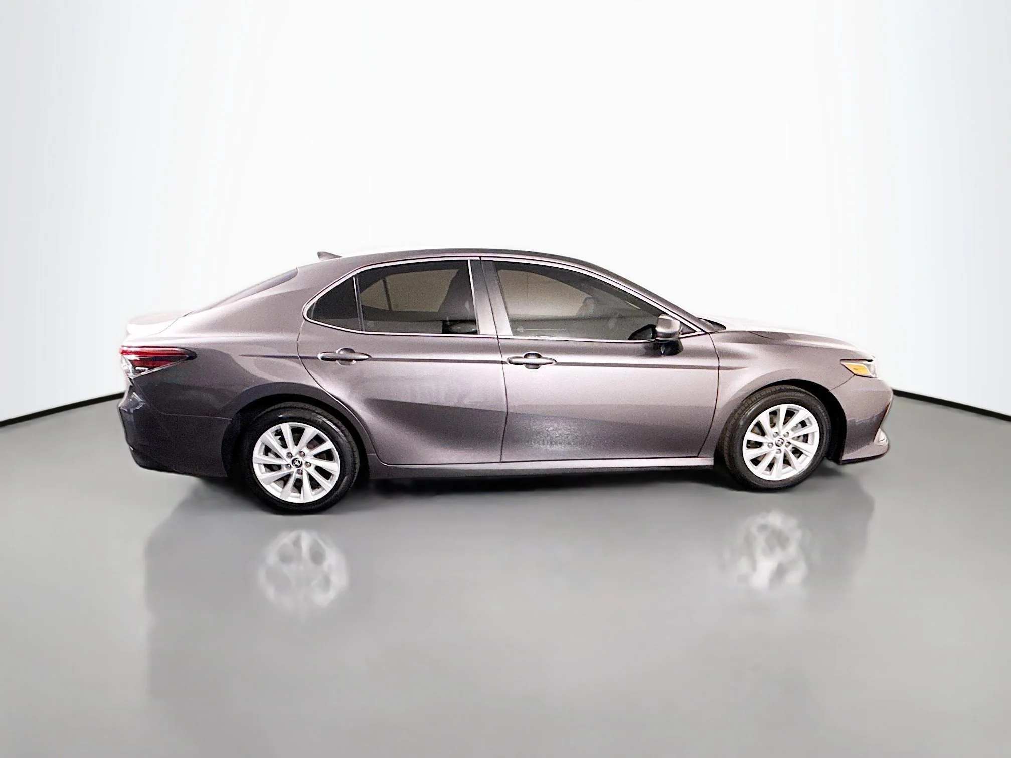 Used 2022 Predawn Gray Mica Toyota LE image 8