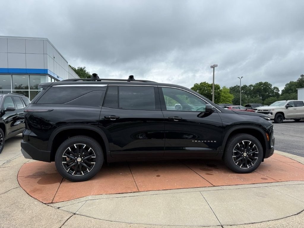 New 2026 Mosaic Black Metallic Chevrolet LT image 6