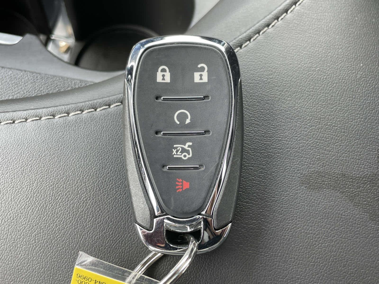 Used 2022 Black Chevrolet 1LT image 4