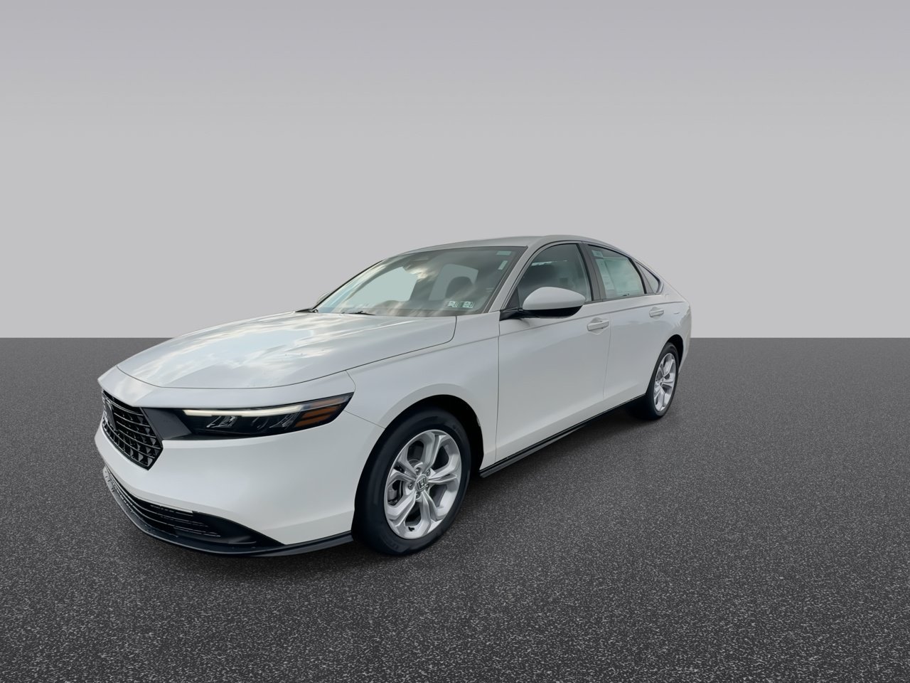 New 2026 Platinum White Pearl Honda LX image 4