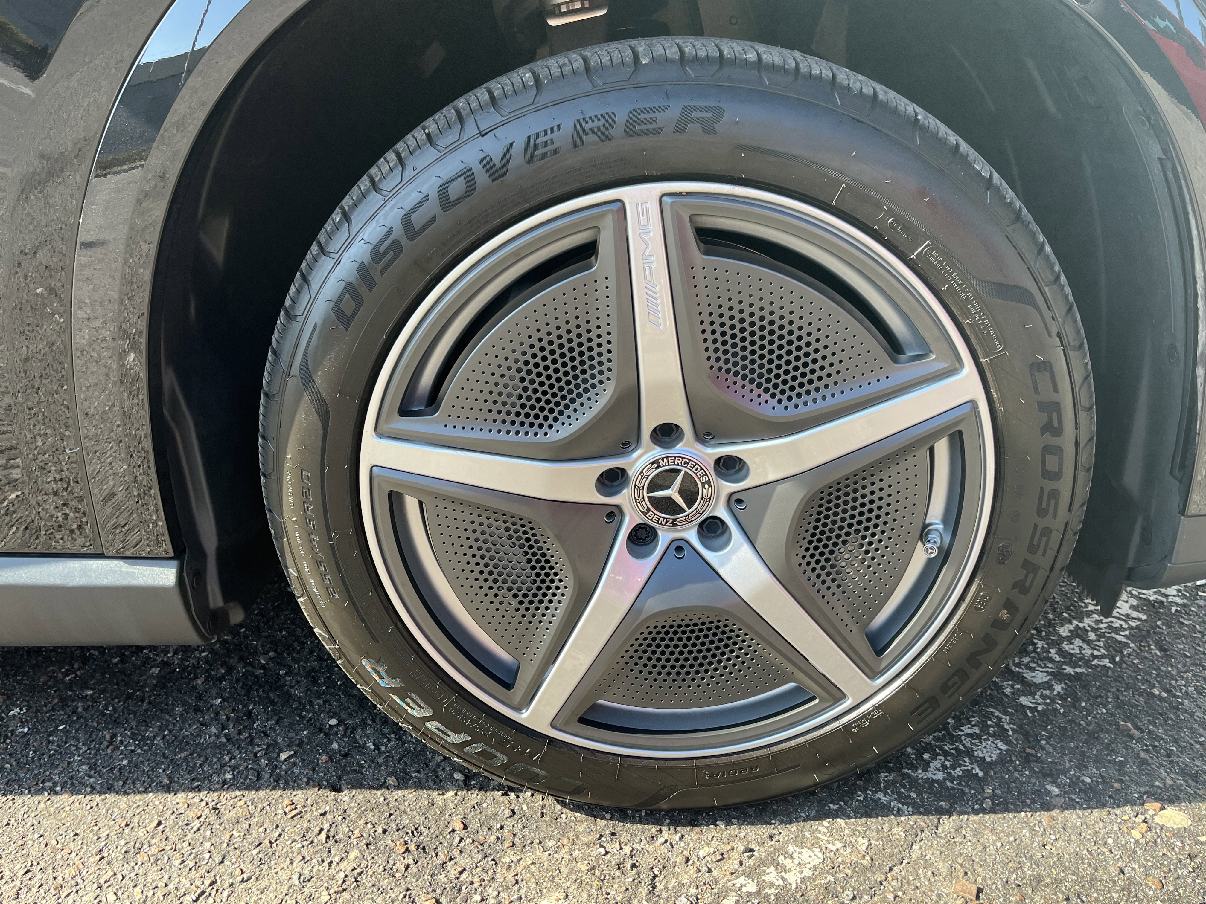 New 2026 OBSIDIAN BLACK Mercedes-Benz EQE 320 image 11