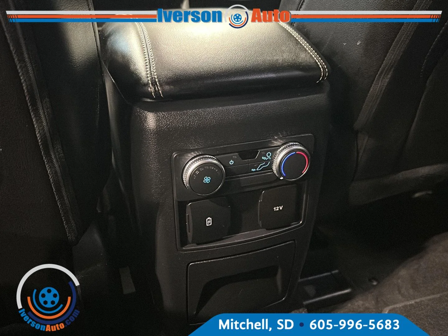 Used 2022 Agate Black Ford ST image 28