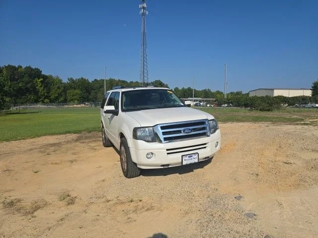 Used 2014 White Ford Limited image 13