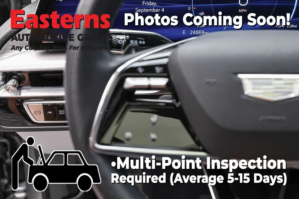 Used 2024 Silver Cadillac Luxury image 15