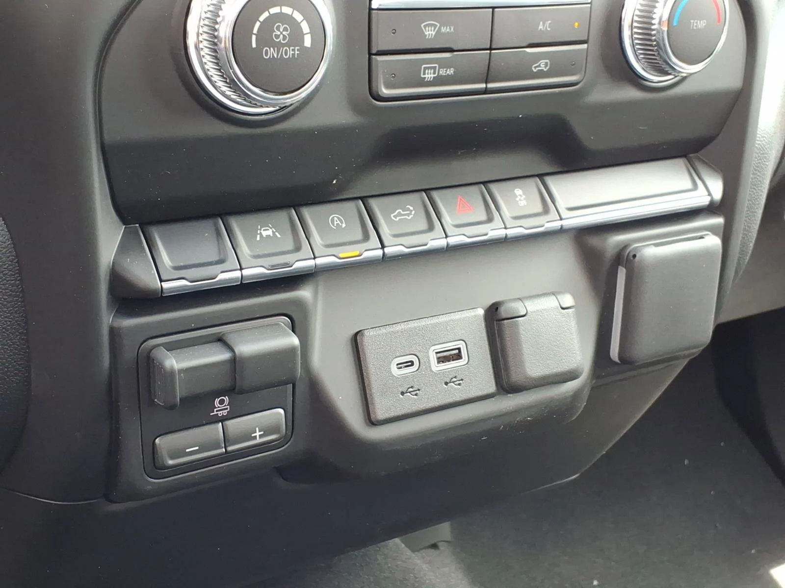 2026 GMC Sierra 1500 Pro - Photo 19