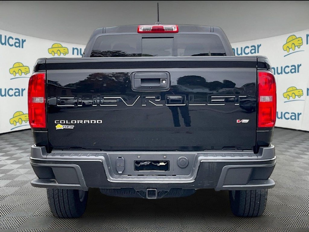 Used 2022 Black Chevrolet LT image 5