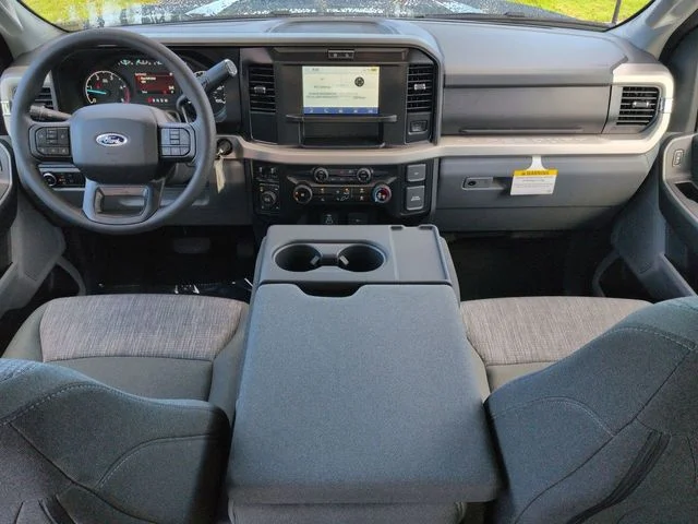 New 2026 Black Ford XLT image 15