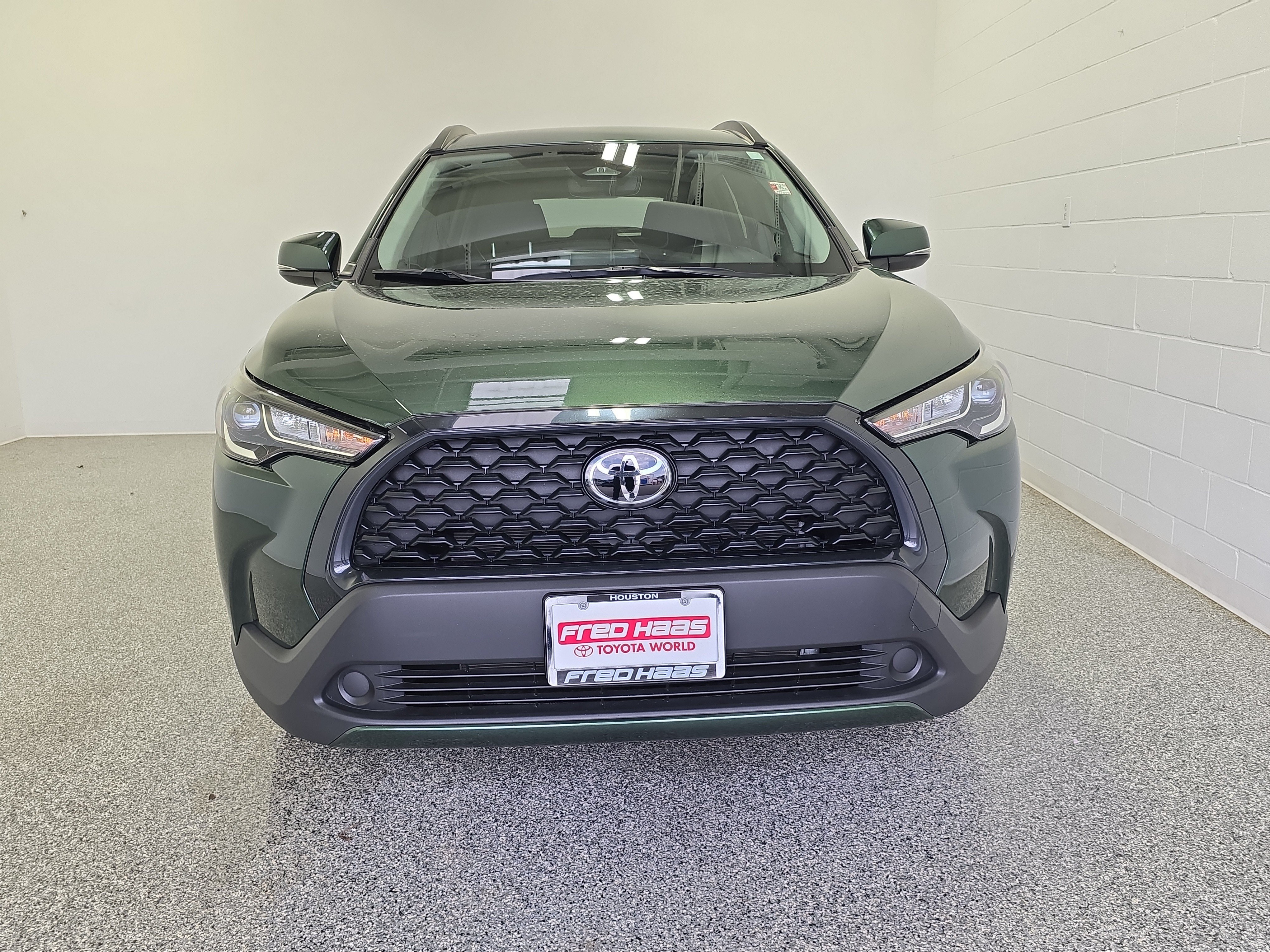 Used 2024 Green Toyota LE image 4