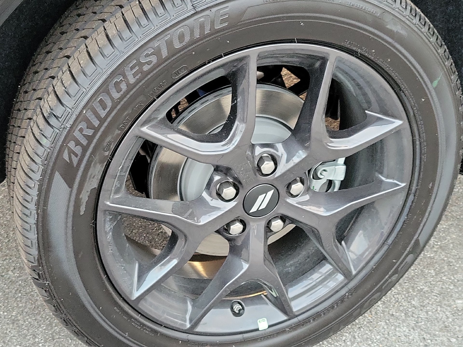 New 2027 Pitch-Black Exterior Paint Dodge GT image 4