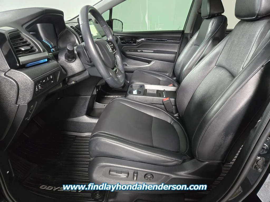 2024 Honda Odyssey Touring - Photo 15
