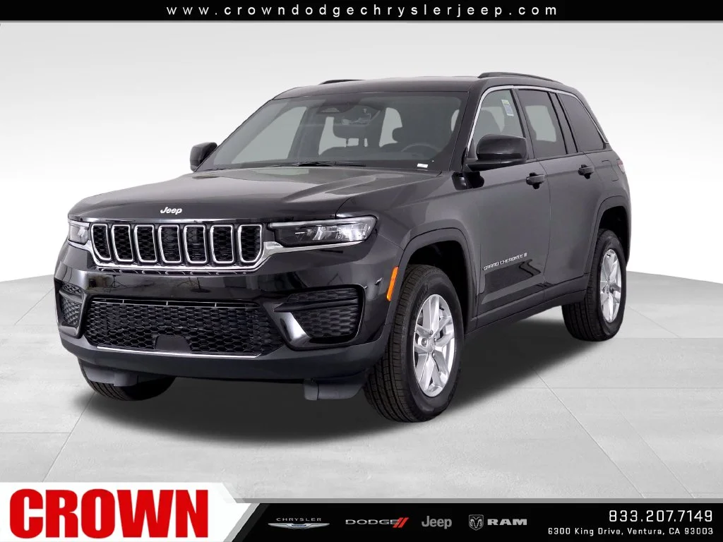New 2026 Diamond Black Crystal Pearl-Coat Exterior Paint Jeep  image 1