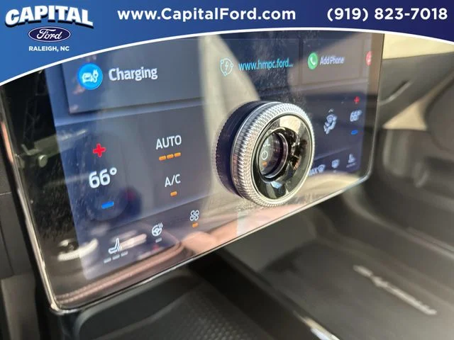 Used 2023 White Ford Premium image 30