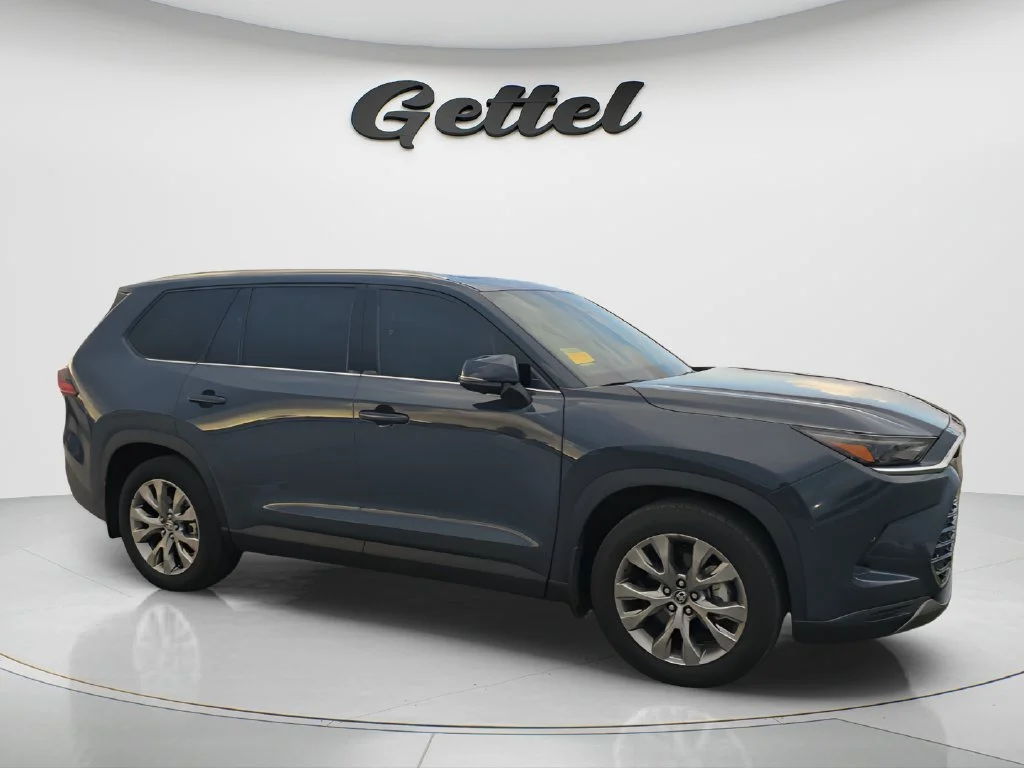 Used 2025 Gray Toyota Limited image 2