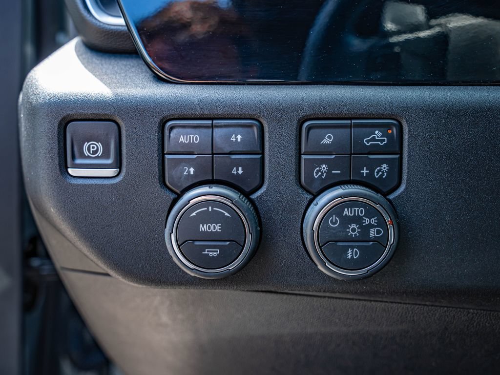 Used 2024 Dark Gray Chevrolet RST image 21