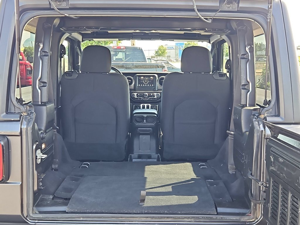 Used 2023 Granite Crystal Metallic Clearcoat Jeep Sport S image 24
