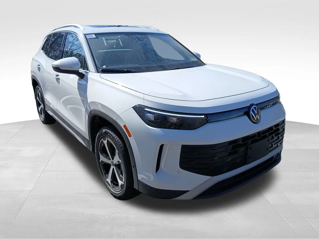 New 2026 White Volkswagen 2.0T SE image 7