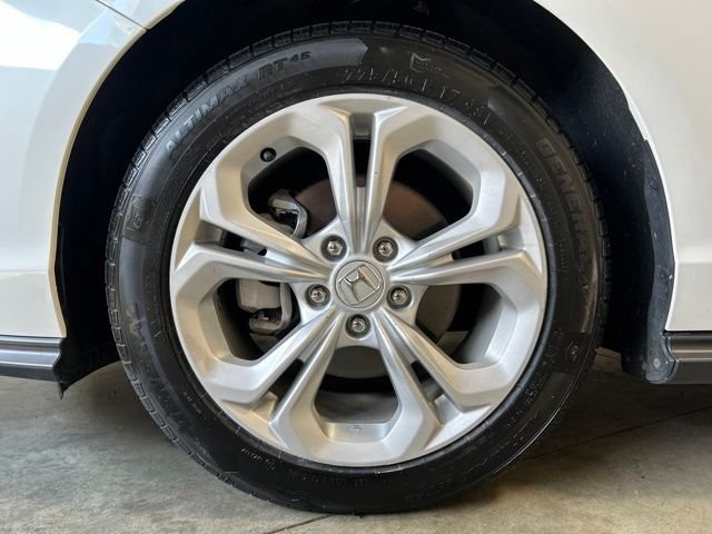 Certified Used 2024 Platinum White Pearl Honda LX image 11