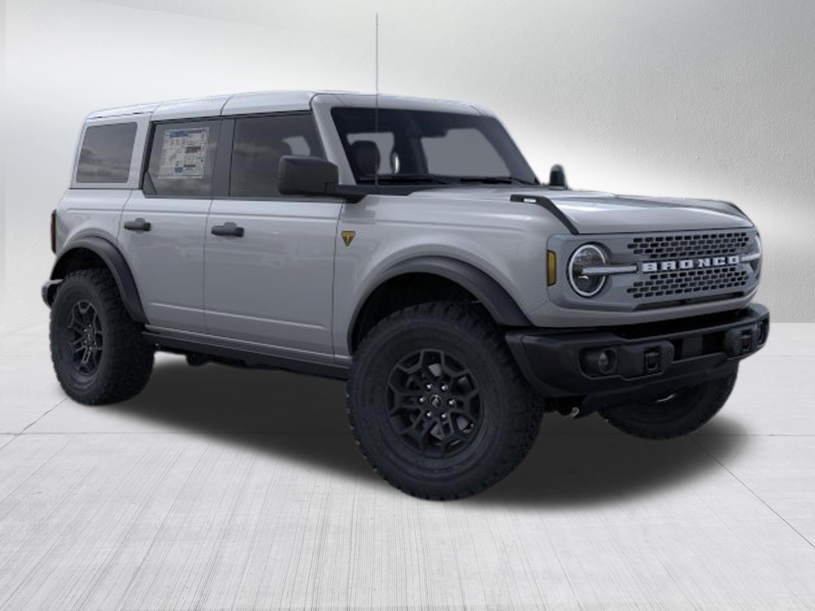 New 2026 Avalanche Gray Ford Badlands image 19