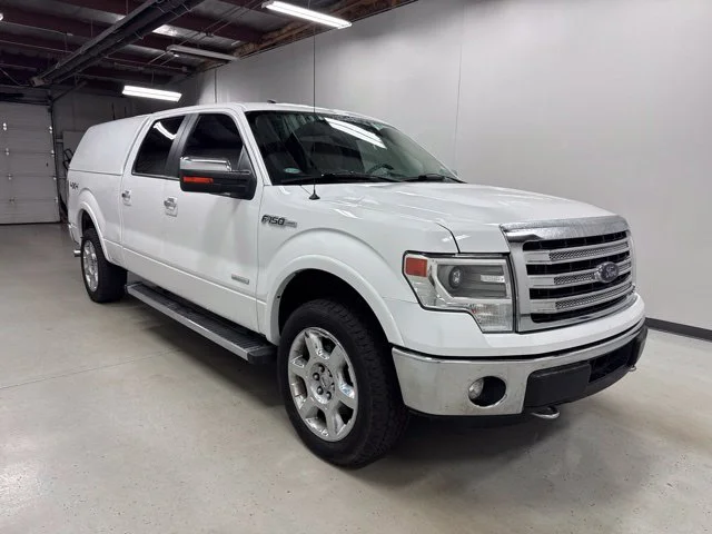 Used 2014 White Ford Lariat image 3