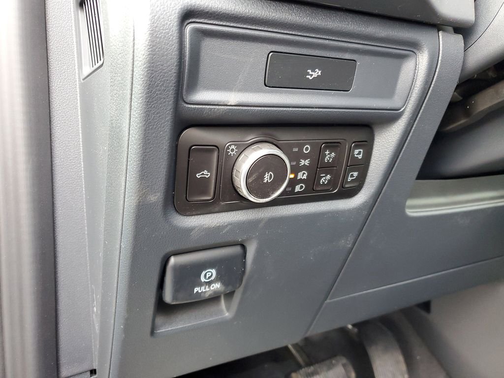2026 Ford F-150 XLT - Photo 8