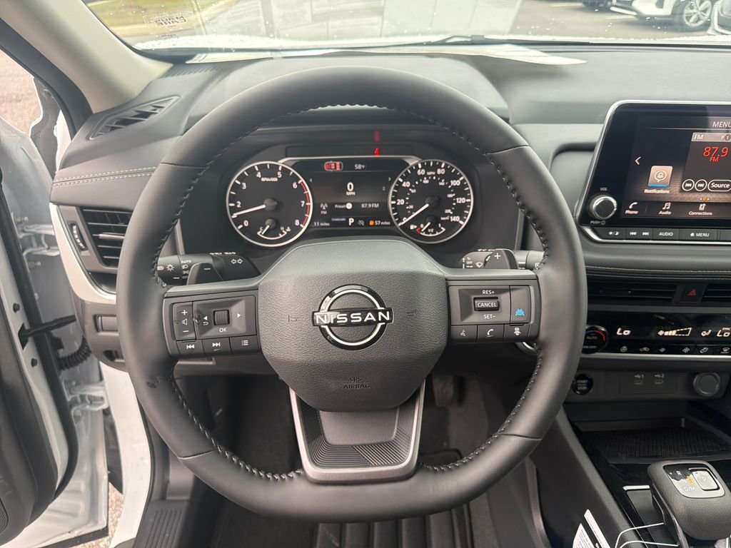 New 2026 Nissan Rogue Dark Armor 4D Sport Utility