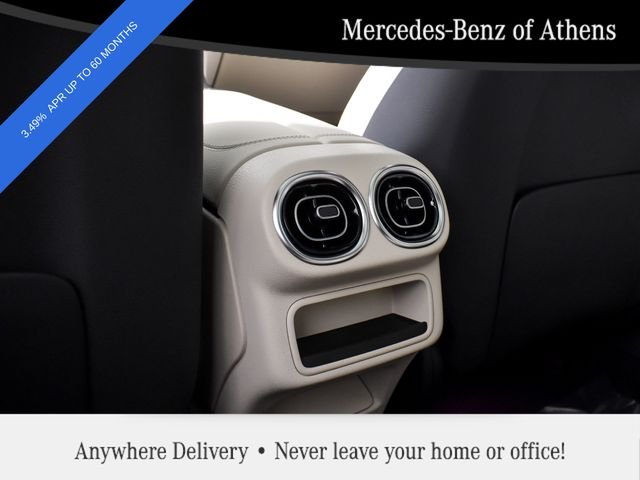 New 2026 Polar White Mercedes-Benz GLC 300 image 36