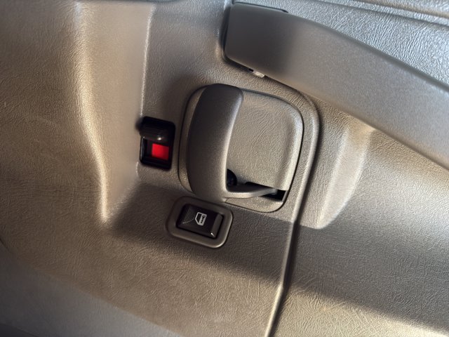 Used 2016 Cyber Gray Metallic Chevrolet LT image 17