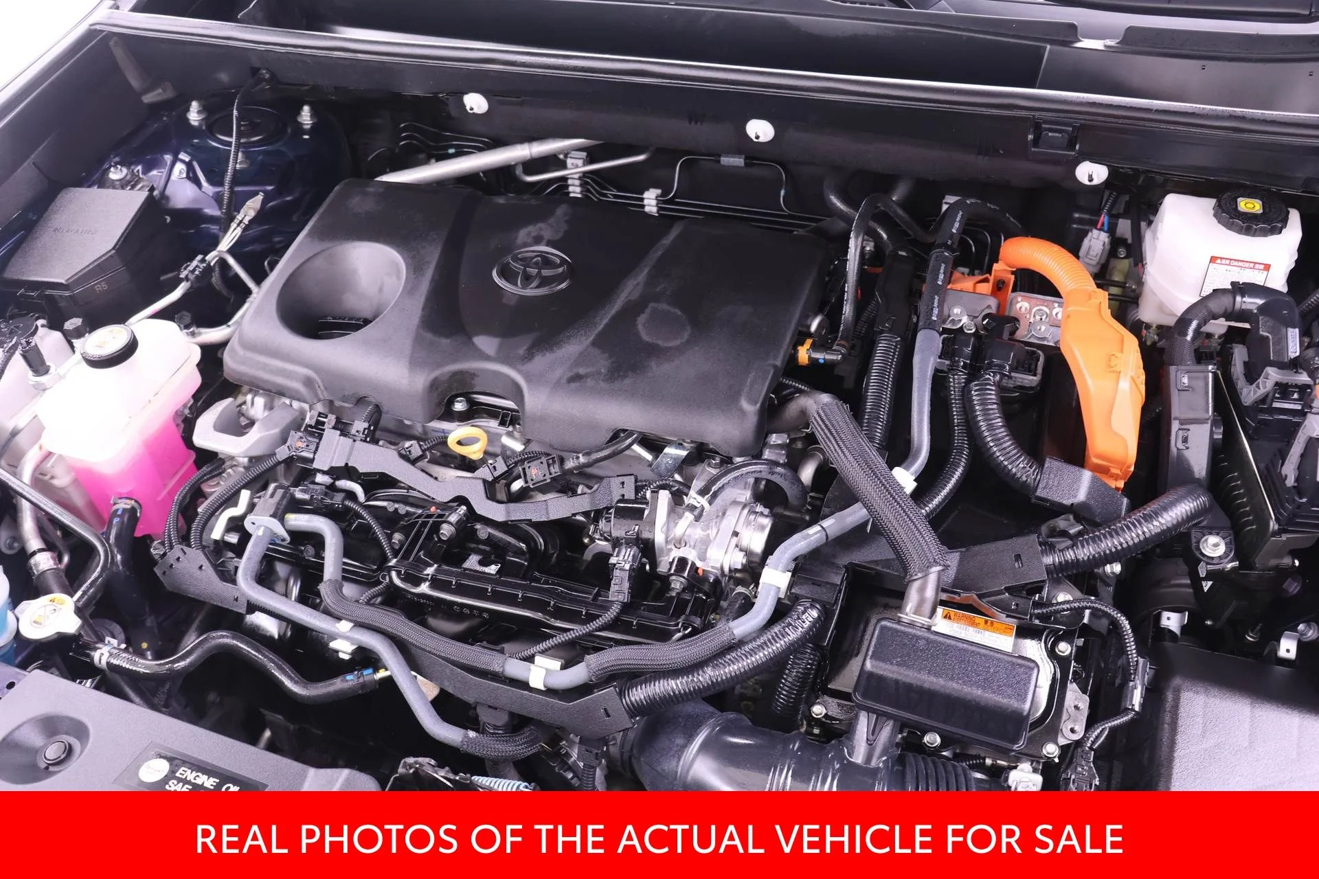 Used 2022  Toyota Limited image 17