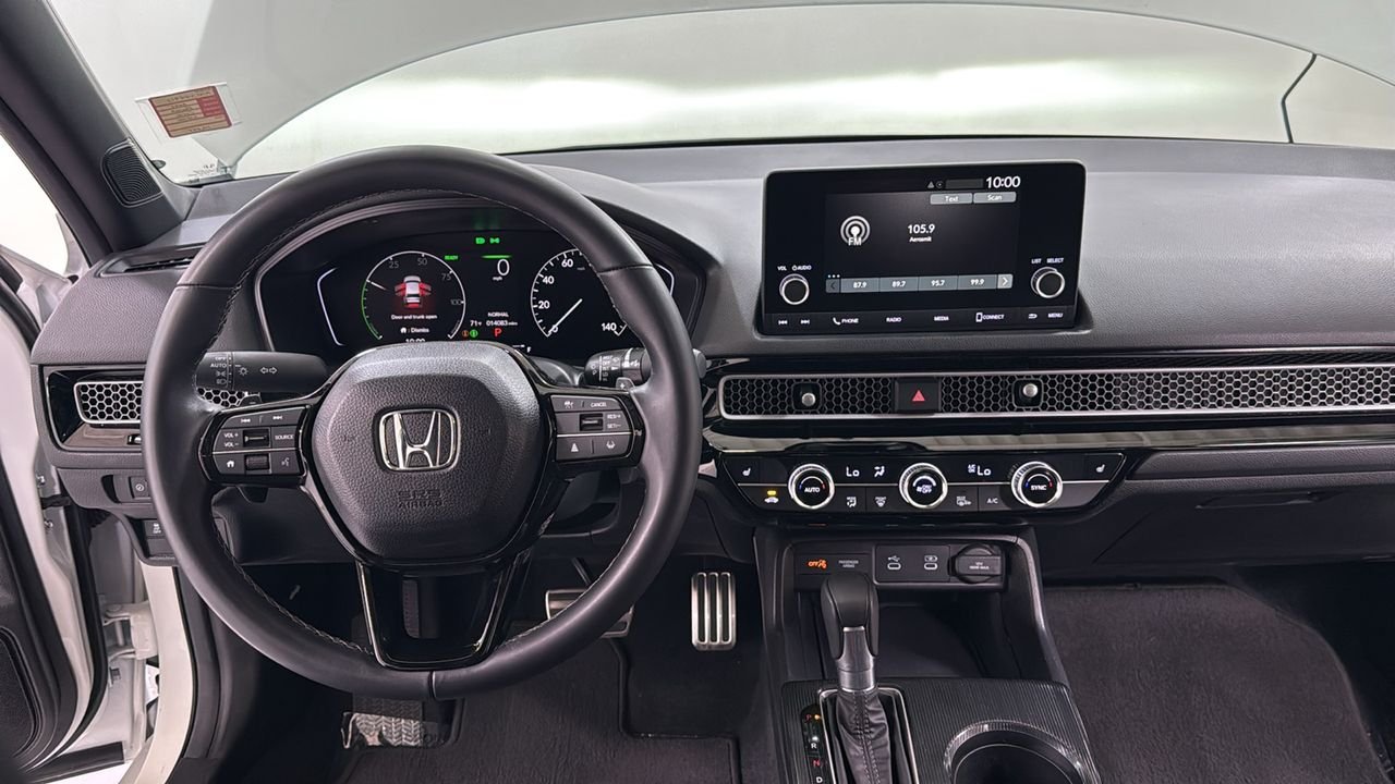 Used 2025 White Honda Sport image 9