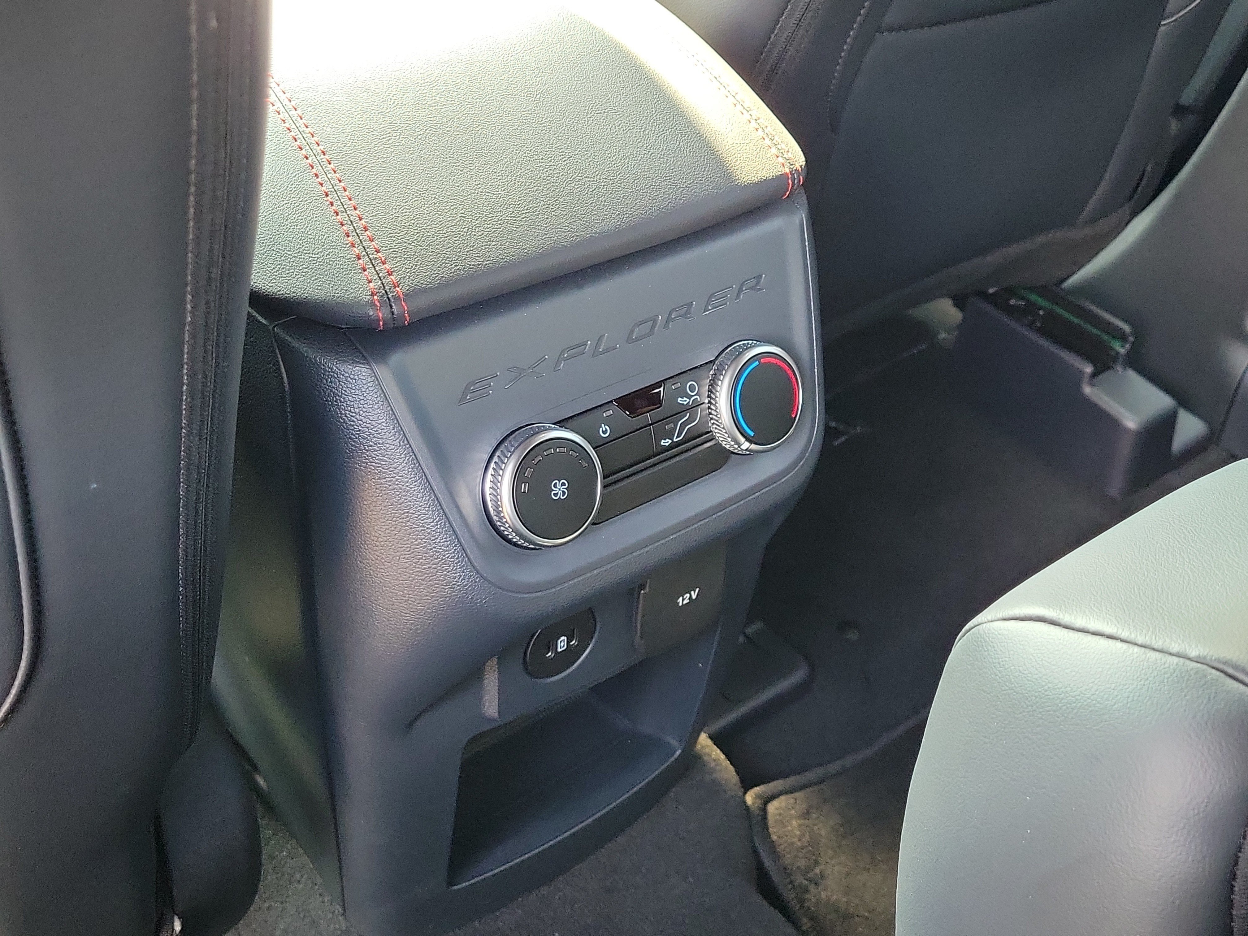 Used 2026 Vapor Blue Ford ST-Line image 13