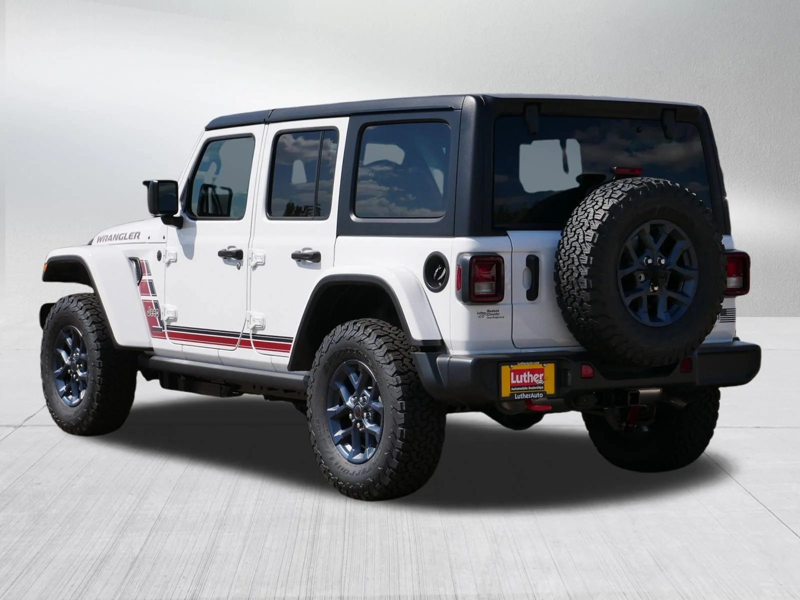 New 2026 Bright White Clearcoat Jeep  image 3