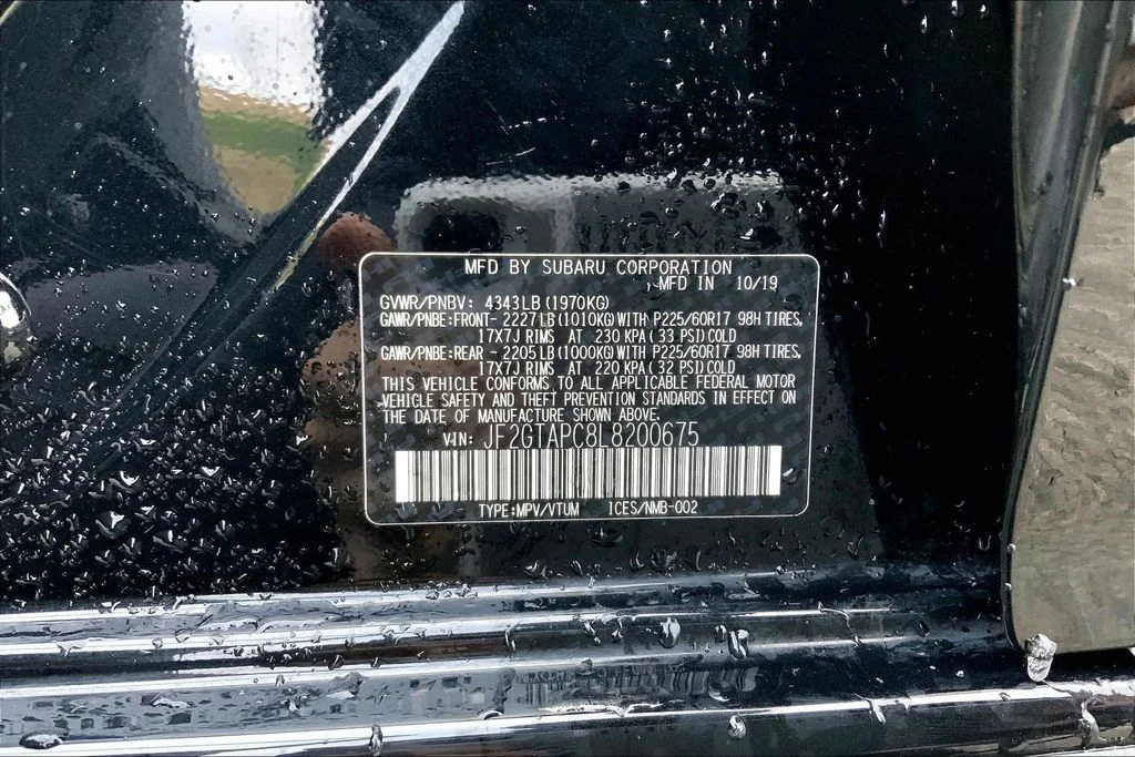 Used 2020 Black Subaru Premium image 32