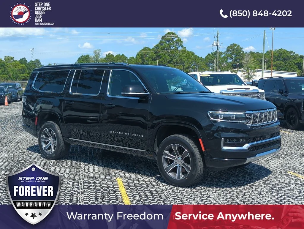 Used 2024 Black Jeep Base image 8